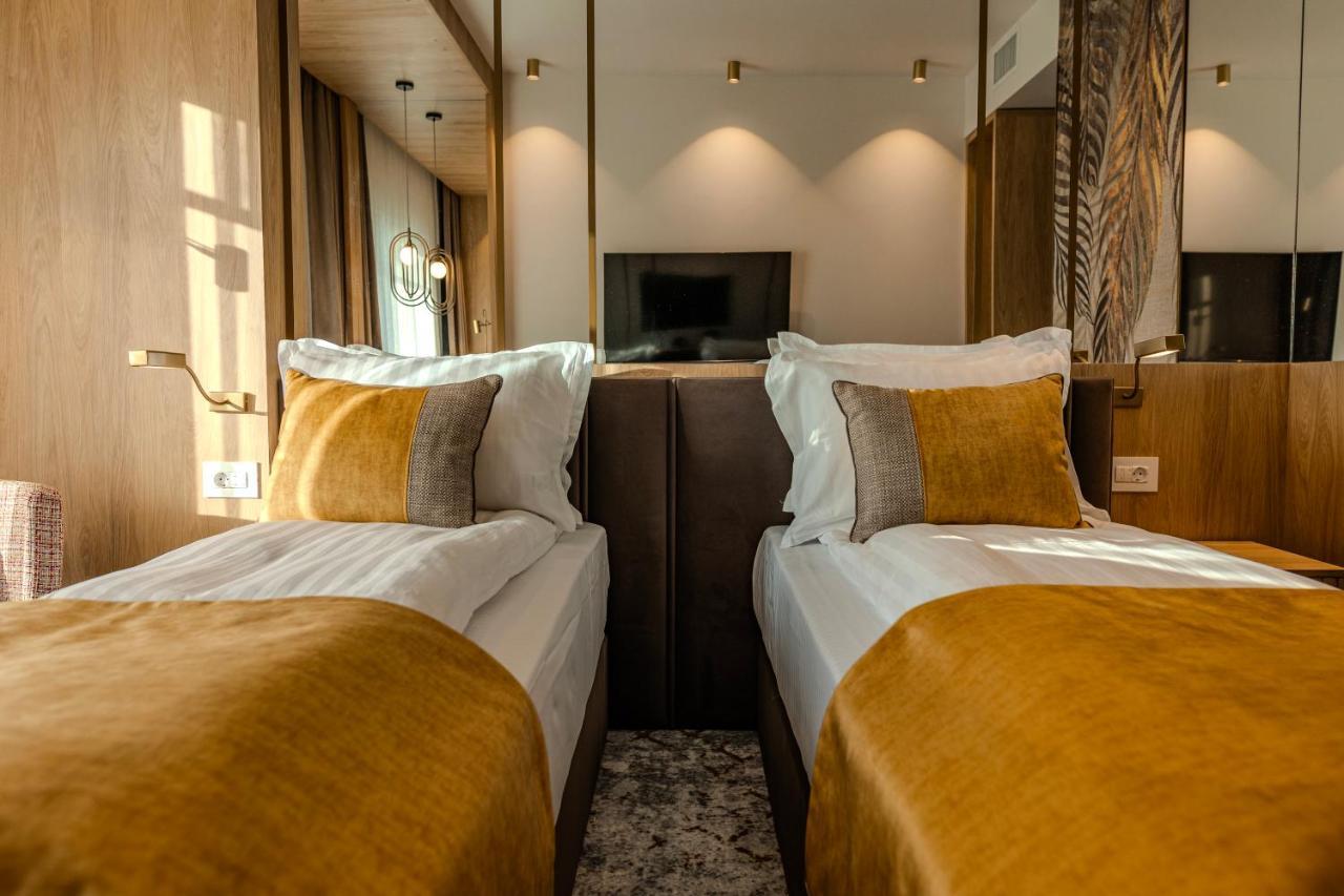 Hotel Branco تيميشورا المظهر الخارجي الصورة